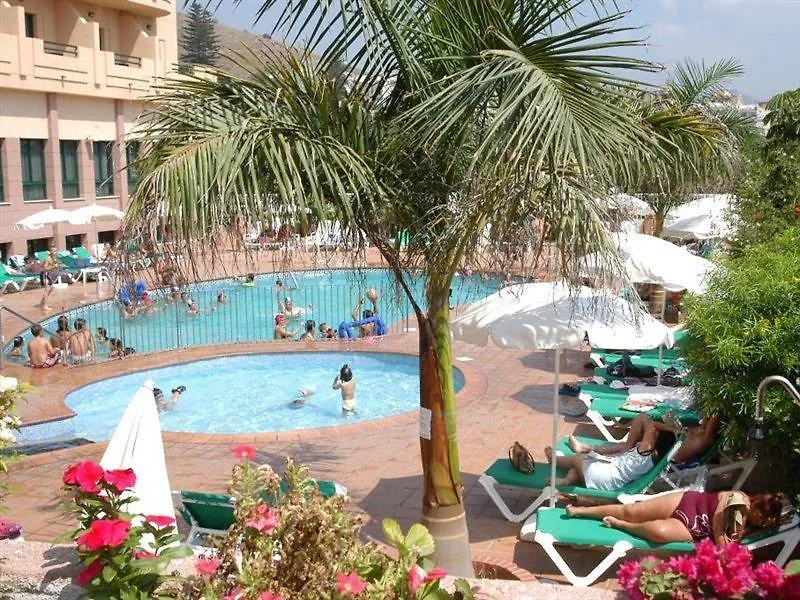 Hotel Victoria Playa Альмуньекар